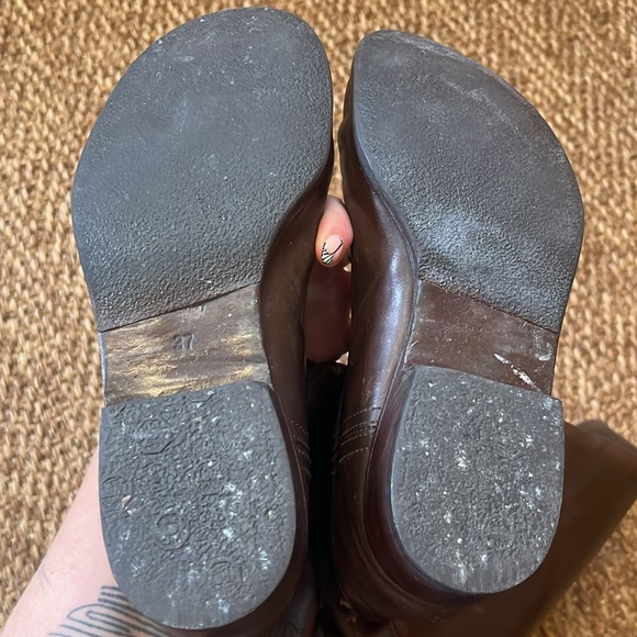 100% Authentic Brown leather Burberry riding boots Size 37 - Picture 5 of 8